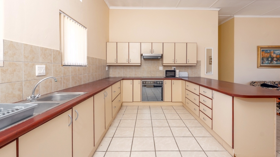 3 Bedroom Property for Sale in Struisbaai Western Cape